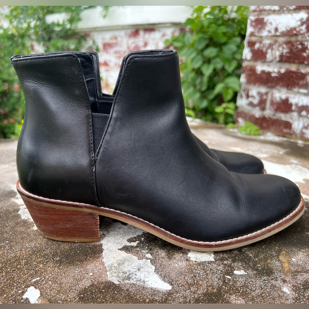 Cole Haan Women's Black Leather Abbot Ankle Chelsea Boots Grand OS Size 9B